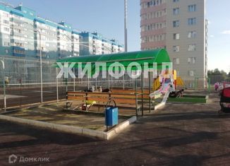 2-комнатная квартира на продажу, 65.7 м2, Новосибирск, Выборная улица, 158
