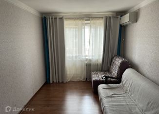 Продаю 2-комнатную квартиру, 46 м2, Махачкала, улица Поповича, 33