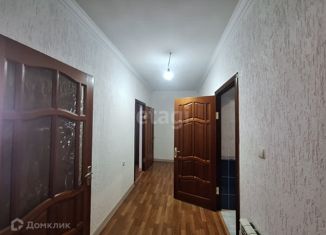 Двухкомнатная квартира на продажу, 80 м2, Магас, улица Мочко Базоркина, 8А