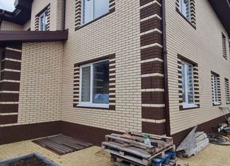 Продается дом, 200 м2, деревня Патрушева