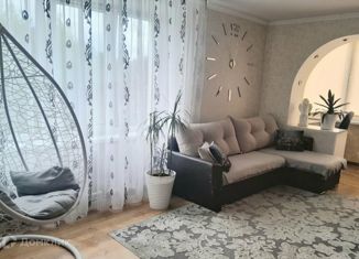 Продается 2-ком. квартира, 41 м2, поселок Ракитино, Полевая улица, 3