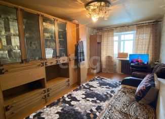 Продаю двухкомнатную квартиру, 46 м2, Нижний Новгород, Кировская улица, 3, метро Заречная