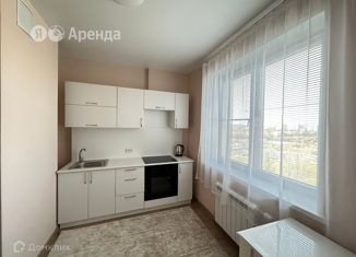 Сдам 1-комнатную квартиру, 40 м2, Нижегородская область, улица Композитора Касьянова, 11