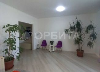 Квартира на продажу студия, 28 м2, Тюмень, улица Тимофея Чаркова, 81