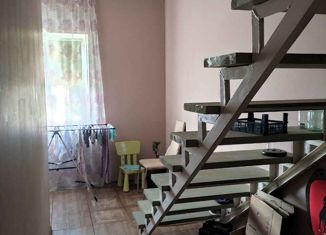 Продаю 5-комнатную квартиру, 196 м2, Геленджик, переулок Ахматовой, 7