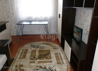 Продам 3-ком. квартиру, 82 м2, Москва, улица Генерала Кузнецова, 27к1, улица Генерала Кузнецова