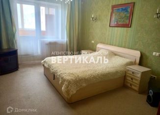 Сдам 3-ком. квартиру, 100 м2, Москва, 2-я Хуторская улица, 34, 2-я Хуторская улица