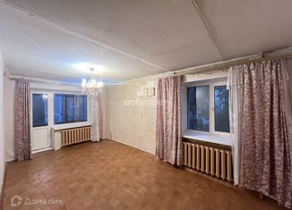 Продажа 2-комнатной квартиры, 48 м2, Екатеринбург, улица Блюхера, 53