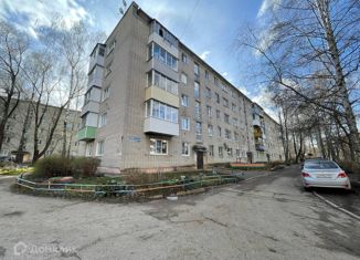 Продам 2-комнатную квартиру, 44 м2, Ярославская область, улица Менделеева, 46