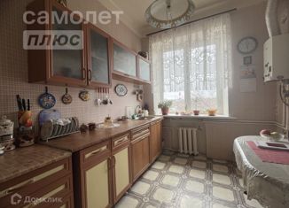Продается трехкомнатная квартира, 72 м2, Астрахань, улица Галлея, 5, Ленинский район