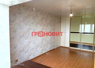 Продам 1-комнатную квартиру, 38 м2, Новосибирск, Спортивная улица, 8, Ленинский район