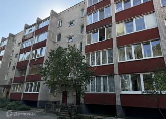 Двухкомнатная квартира на продажу, 52.2 м2, Тульская область, Базарная улица, 4