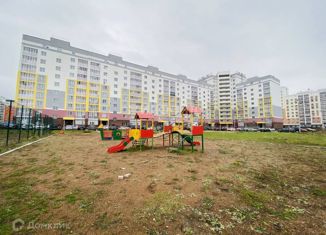 2-комнатная квартира на продажу, 53.3 м2, Стерлитамак, проспект Октября, 48, ЖК Белые Росы