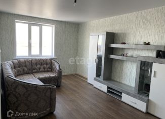 Продается 3-ком. квартира, 62 м2, Курган, улица Броневик, 2И