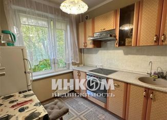Сдается 1-ком. квартира, 33 м2, Москва, улица Исаковского, 28к2, метро Строгино