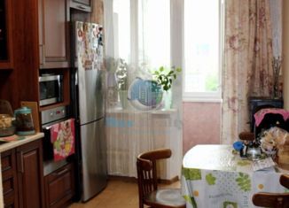 Продам двухкомнатную квартиру, 56 м2, Москва, улица Гришина, 2к1, улица Гришина