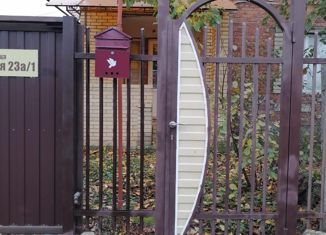 Продам 2-комнатную квартиру, 80 м2, станица Курчанская, Красная улица, 17