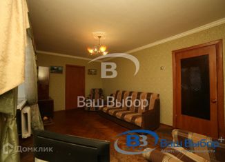 Продается трехкомнатная квартира, 55.2 м2, Ростовская область, улица Курчатова, 2А