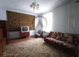 Продам 4-комнатную квартиру, 70.8 м2, Хадыженск, Промышленный переулок, 4