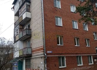 Продаю 2-ком. квартиру, 45.8 м2, Дегтярск, улица Димитрова, 2