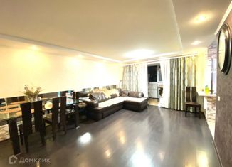 Продам 3-комнатную квартиру, 64 м2, Сокол, Соколовская улица, 3