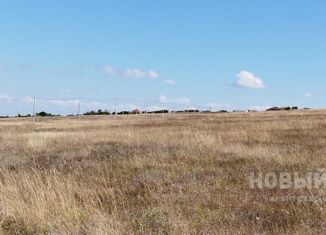 Участок на продажу, 10 сот., село Левадки, улица Гагарина