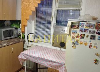 Сдам в аренду 2-комнатную квартиру, 45 м2, Ачинск, 4-й микрорайон, 22А