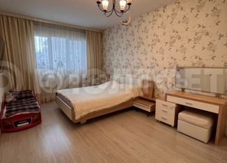 Продажа 2-комнатной квартиры, 56 м2, Мурманск, улица Старостина, 13к1