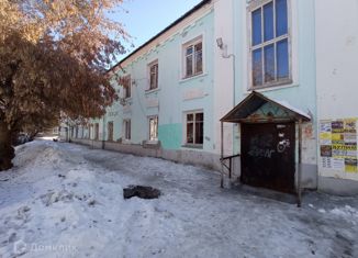 Продам 2-комнатную квартиру, 27.1 м2, Каменск-Уральский, улица Беляева, 19