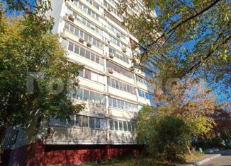 Продам 2-ком. квартиру, 50.1 м2, Москва, улица Генерала Антонова, 5к5, улица Генерала Антонова