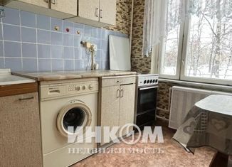 Аренда 2-комнатной квартиры, 45 м2, Москва, метро Пражская, Днепропетровская улица, 39