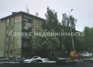 Трехкомнатная квартира на продажу, 56.7 м2, Тюменская область, Заводская улица, 2
