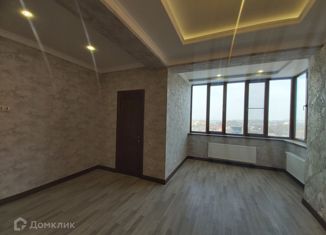 Продаю 3-комнатную квартиру, 140 м2, Владикавказ, улица Ломоносова, 4, Промышленный округ