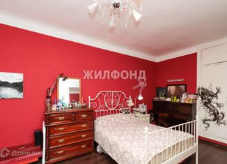 Продажа 4-комнатной квартиры, 115 м2, Новосибирск, Серебренниковская улица, 23, метро Площадь Ленина