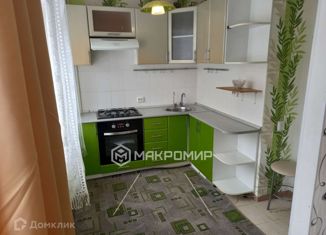 Продаю 3-комнатную квартиру, 55 м2, Орёл, Комсомольская улица, 386