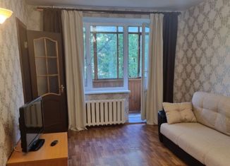 Продаю 1-комнатную квартиру, 32 м2, Москва, Нагорная улица, 14к1, метро Нагорная