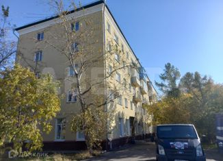 Продам 2-комнатную квартиру, 41.9 м2, Омск, Иртышская набережная, 17