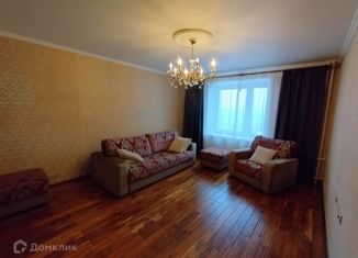 Продается 3-комнатная квартира, 99 м2, Санкт-Петербург, улица Бадаева, 6к1, улица Бадаева