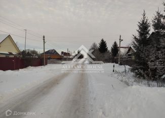 Земельный участок на продажу, 12 сот., деревня Калинино, Сосновая улица