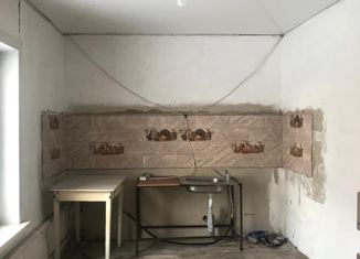 Продается двухкомнатная квартира, 33.9 м2, Бийск, улица Нефтебаза, 5