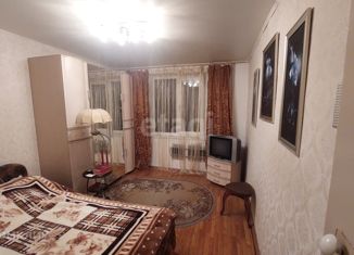 Продам 2-ком. квартиру, 47 м2, поселок Новый Учхоз, площадь Усова, 6