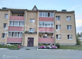Продается 3-комнатная квартира, 72.9 м2, поселок Кировский, Центральная улица, 16