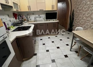 Продается 2-ком. квартира, 68.7 м2, Обнинск, Калужская улица, 26