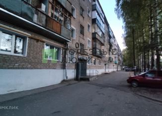 Продажа 3-ком. квартиры, 63 м2, Киров, проезд Шаляпина, 5