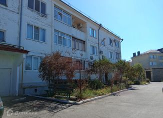 Однокомнатная квартира на продажу, 40.2 м2, Апшеронск, Комсомольская улица, 138