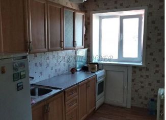 Продам трехкомнатную квартиру, 58 м2, Горно-Алтайск, Коммунистический проспект, 145