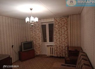 Сдаю 2-ком. квартиру, 49 м2, Вологда, улица Некрасова, 70Б