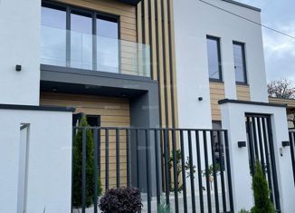 Продам дом, 252.3 м2, Сочи, микрорайон Светлана, Курортный проспект, 72