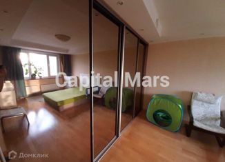 Сдается 2-комнатная квартира, 70 м2, Москва, Осенняя улица, 16, Осенняя улица