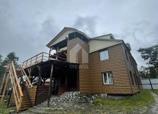 Продаю дом, 340 м2, поселок Аршан, улица Вересова, 17